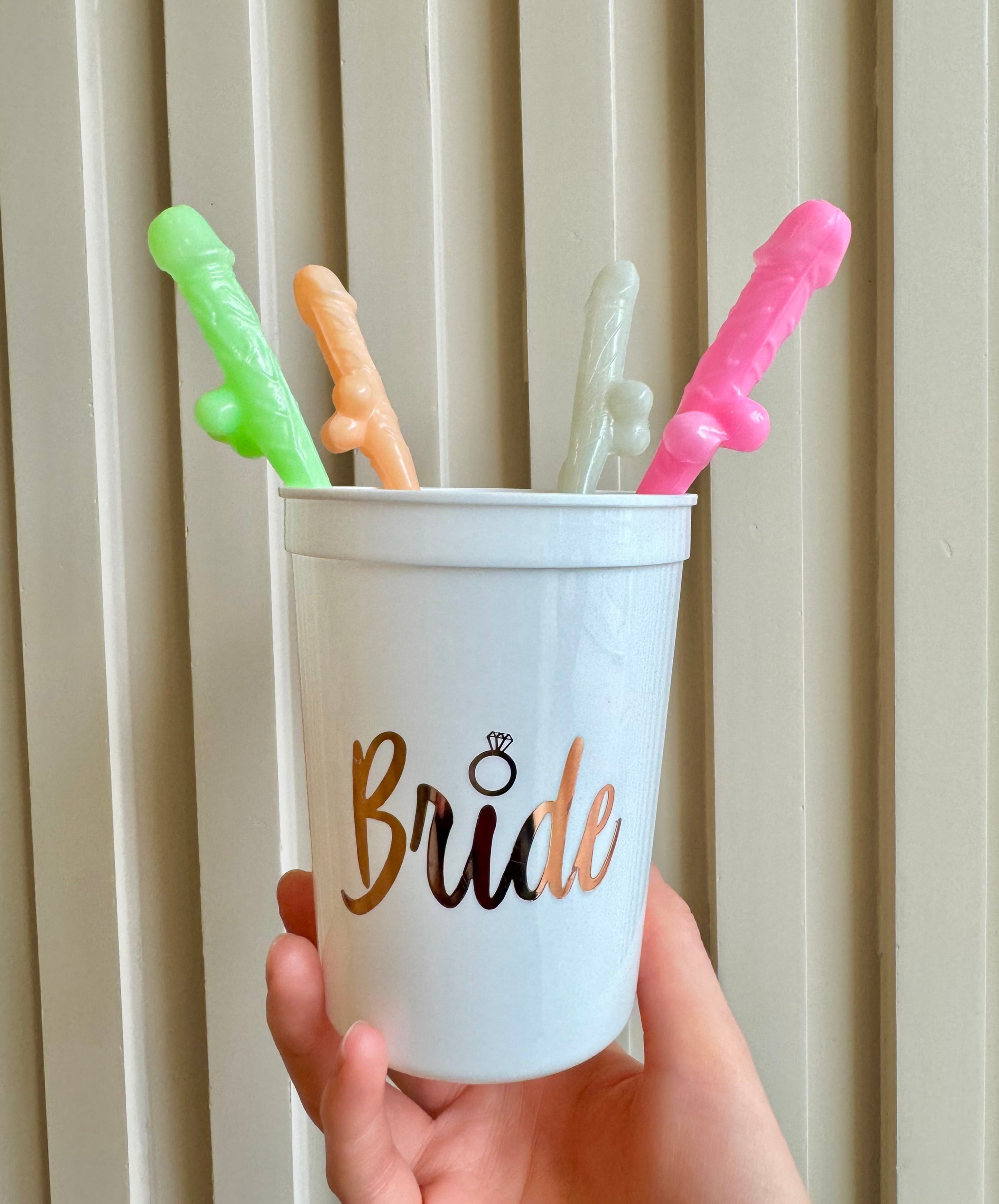 Popote en forma de p*ne