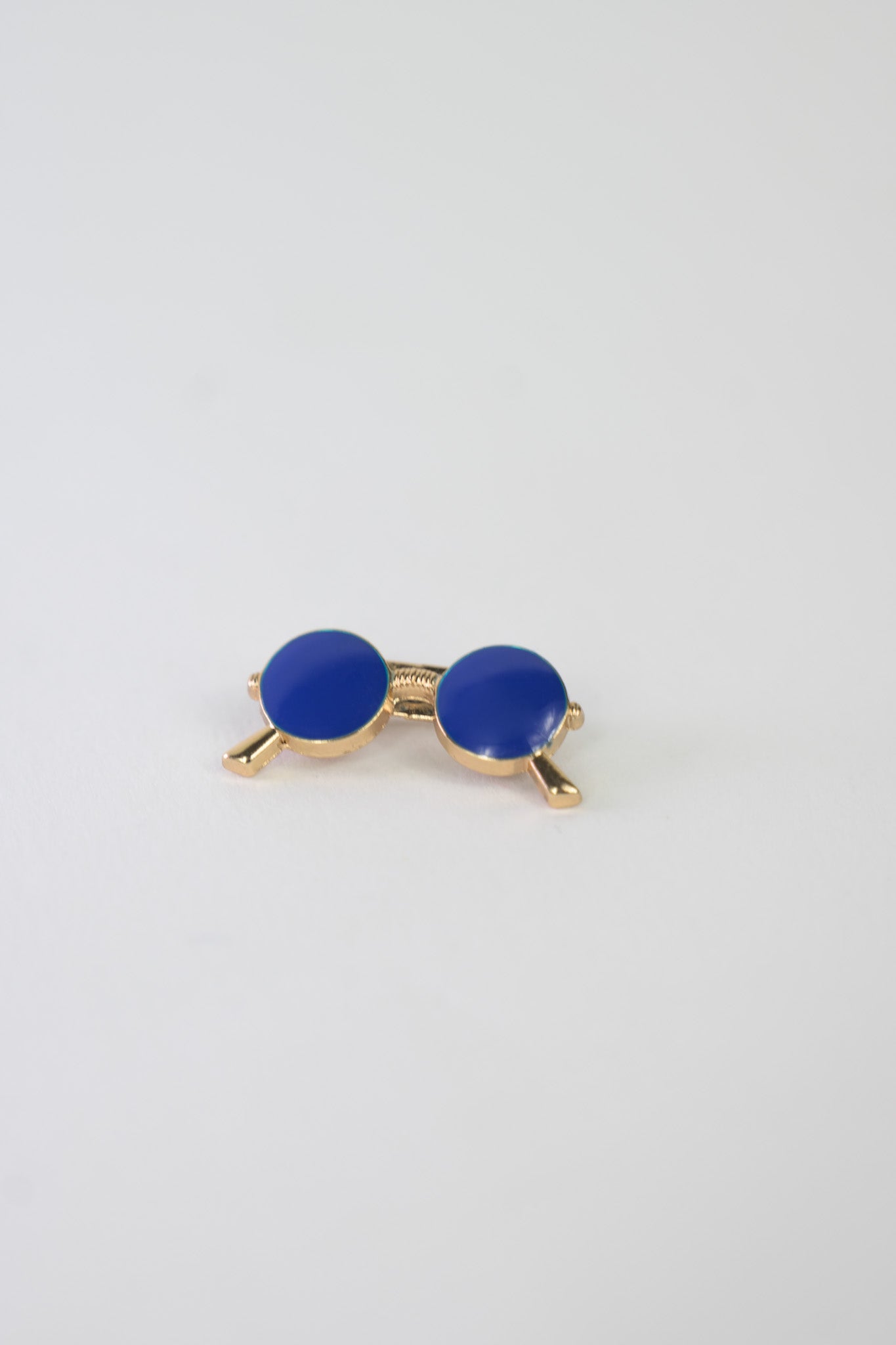 Pin Boutonniere "Lentes Azules"