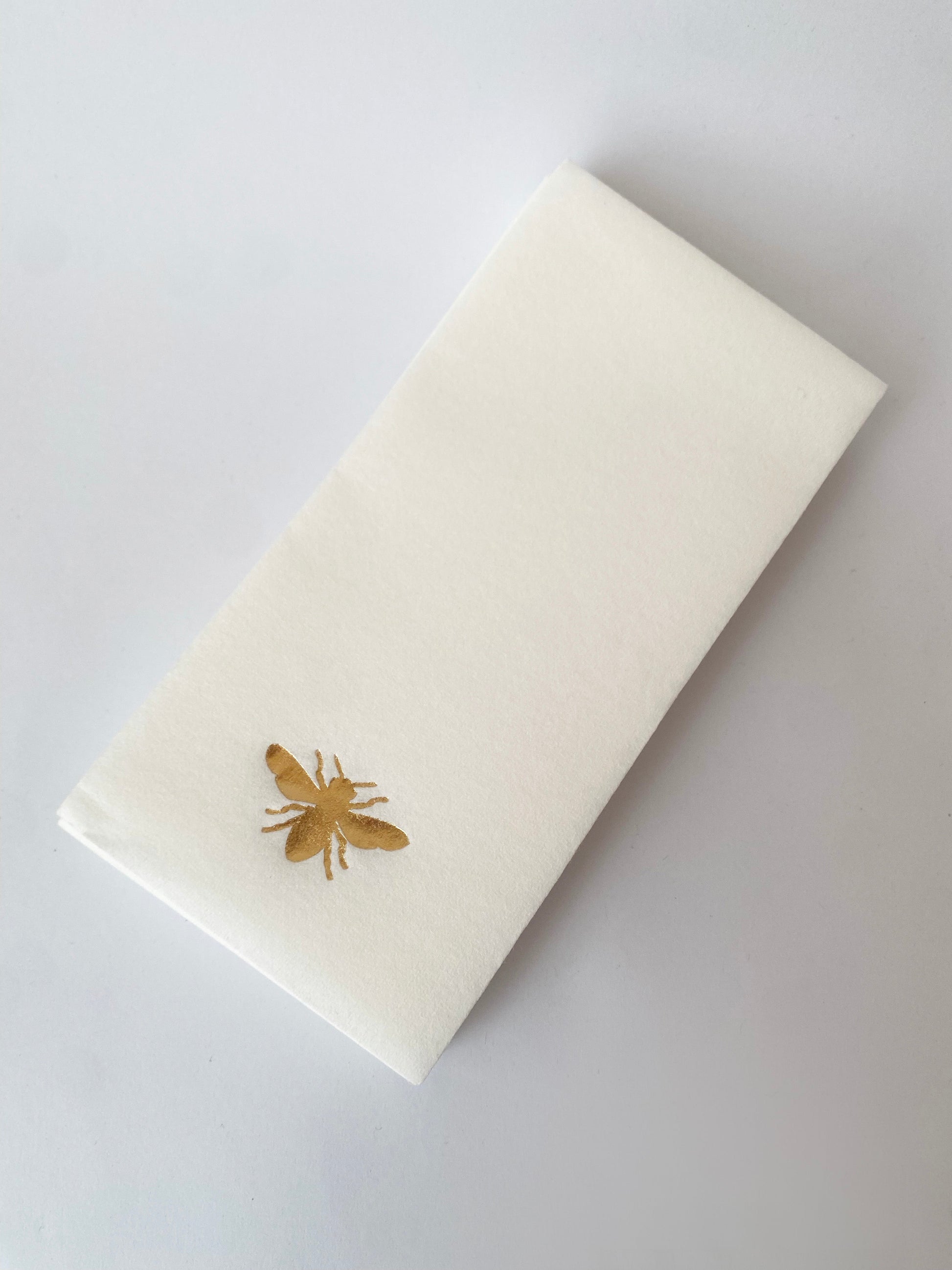 Servilletas rectangulares con foil metálico, 20 piezas por paquete.