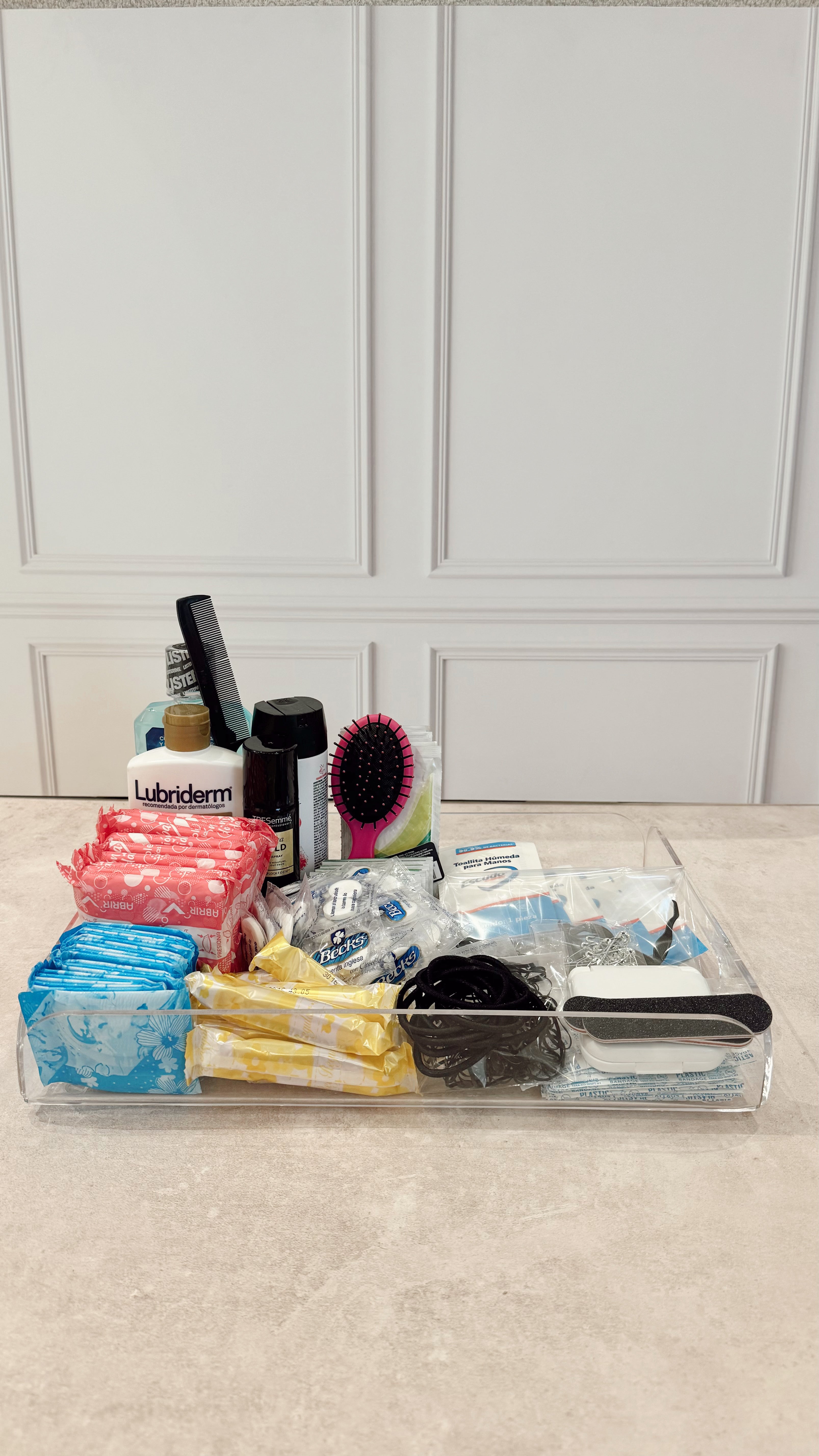 Charola de baño con gomitas Belabear® de Bride Thru, un detalle energético y divertido para regalar a tus invitados durante la boda o eventos previos.