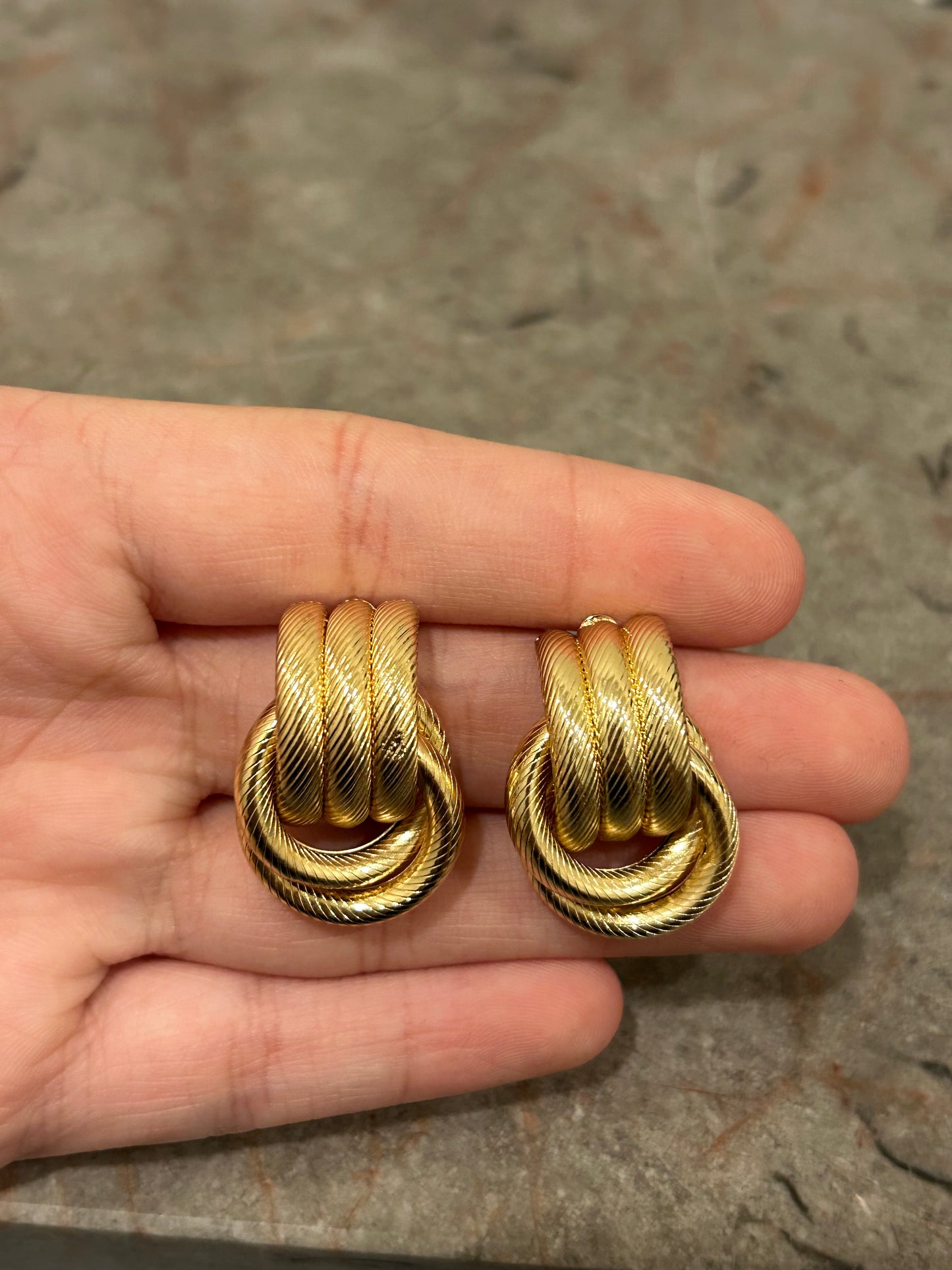 Aretes Cruzados Medianos