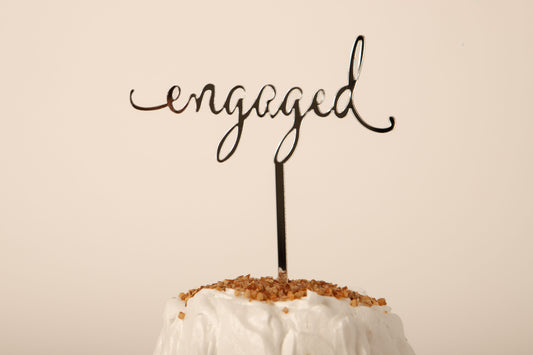 Cake Topper "Engaged"