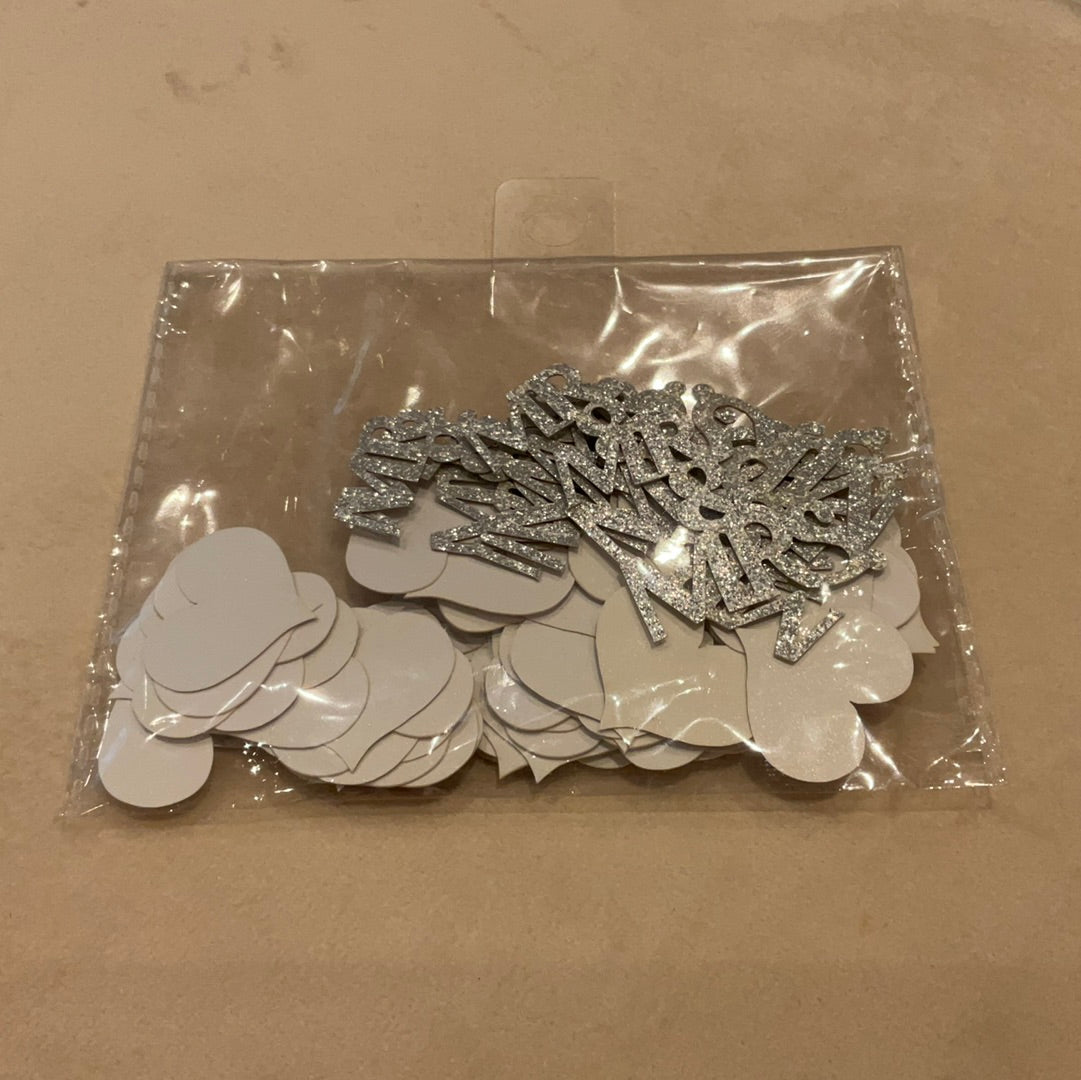 Confetti “corazones mr&mrs”