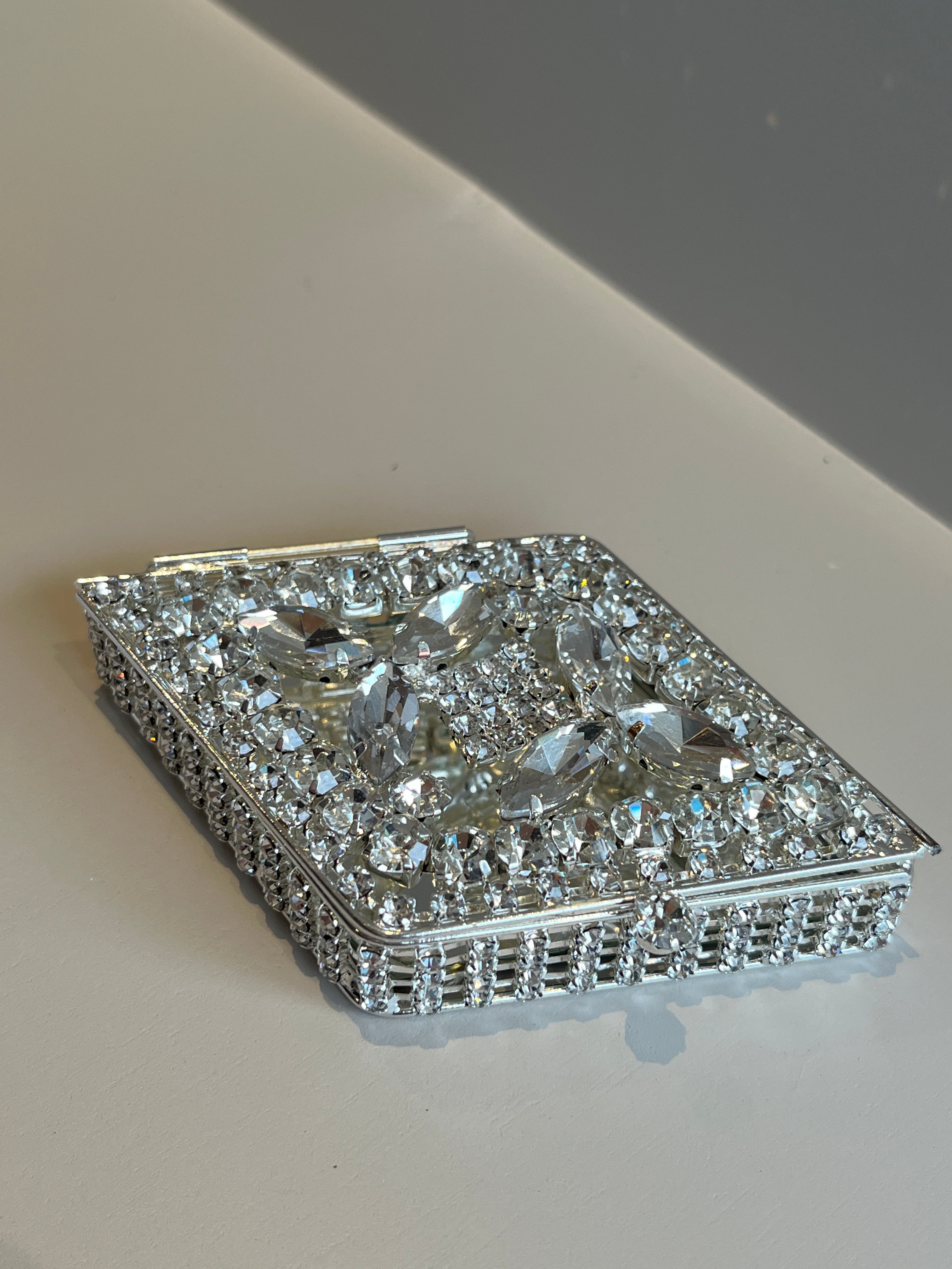 Cofre Rombo con Arras