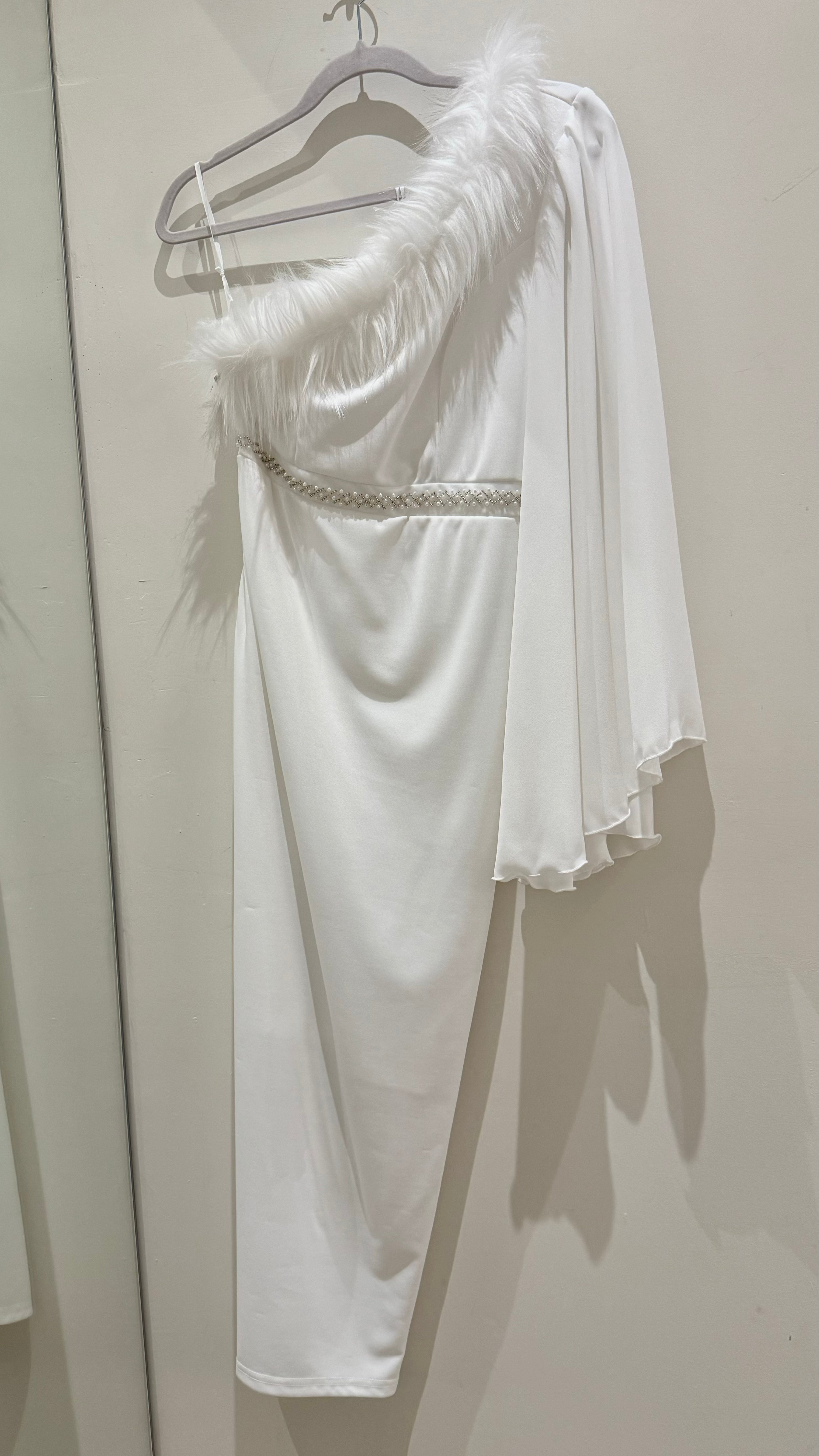 Preloved- Vestido largo con cinto de piedrería