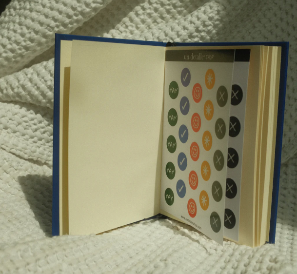 Bucketlist Journal pocket