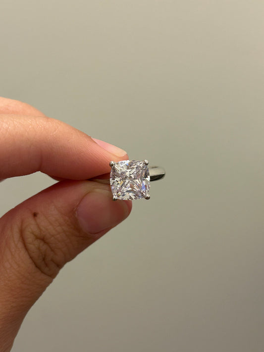 Anillo Compromiso "Corte Princesa" 2ct