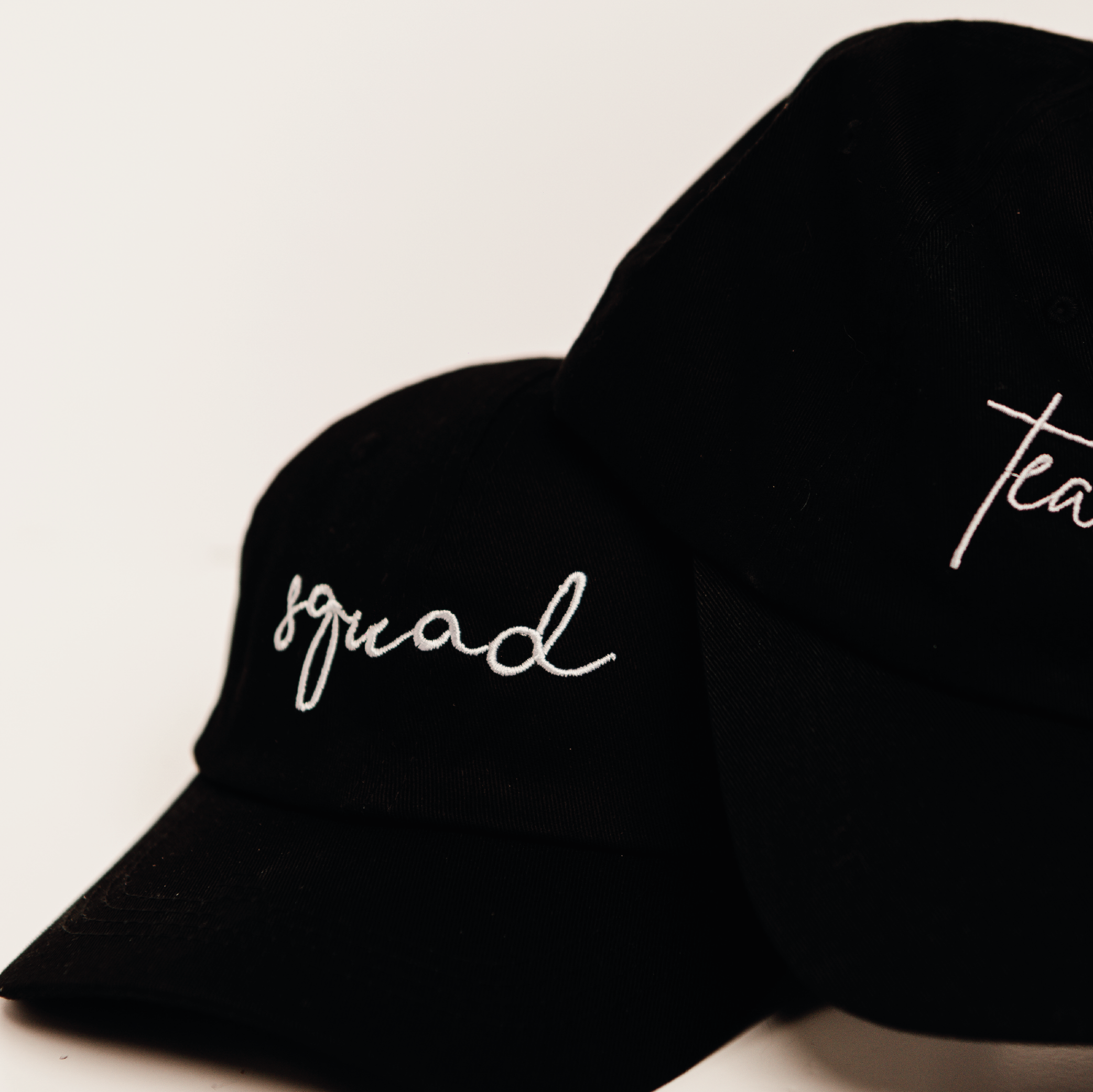 Gorra negra “Squad”