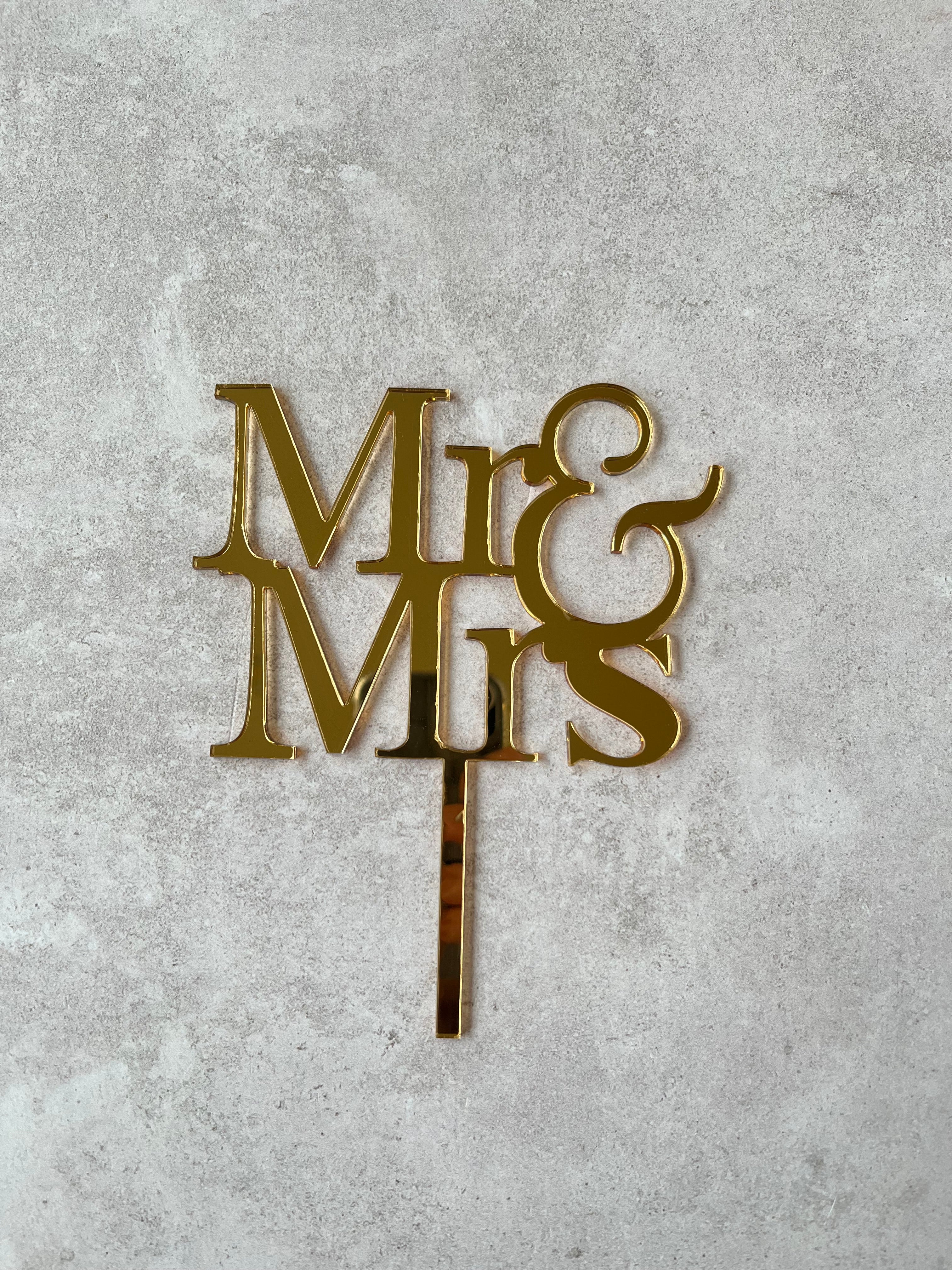 Cake Topper “Mr&Mrs”