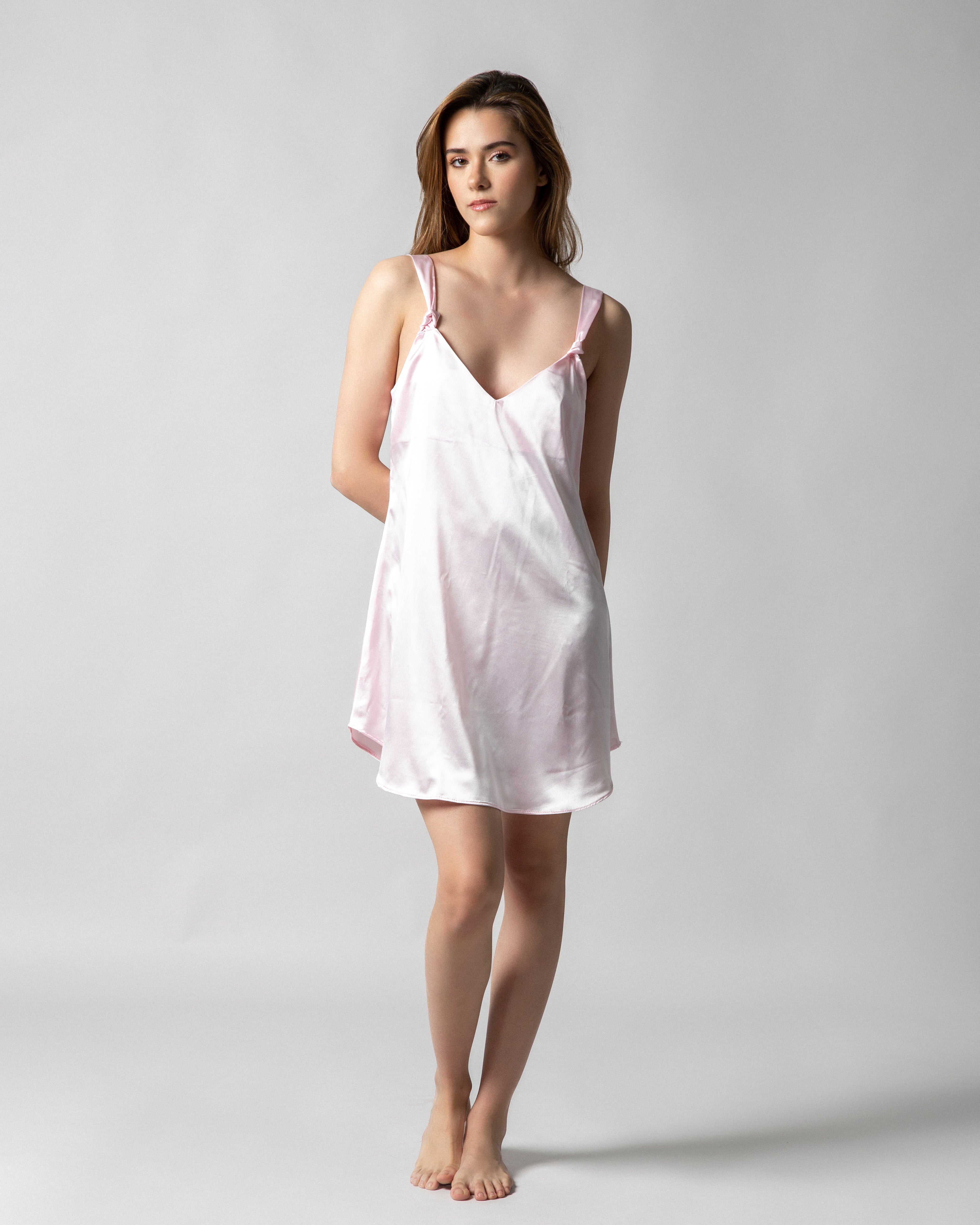 Charmousse vestido interior para estar cómoda todo el día, también te recomendamos la bata de conjunto.