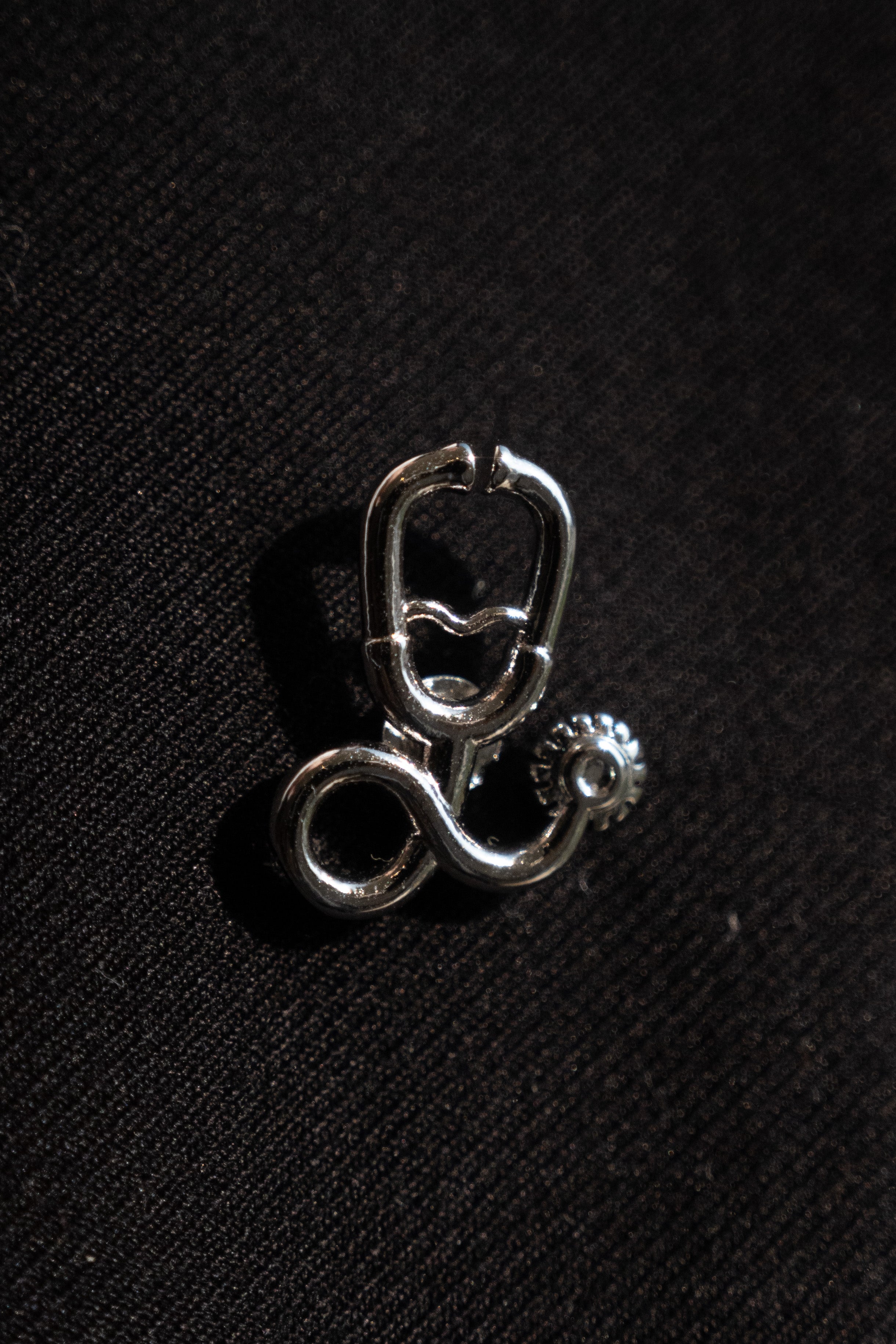 Pin Boutonniere "Estetoscopio"